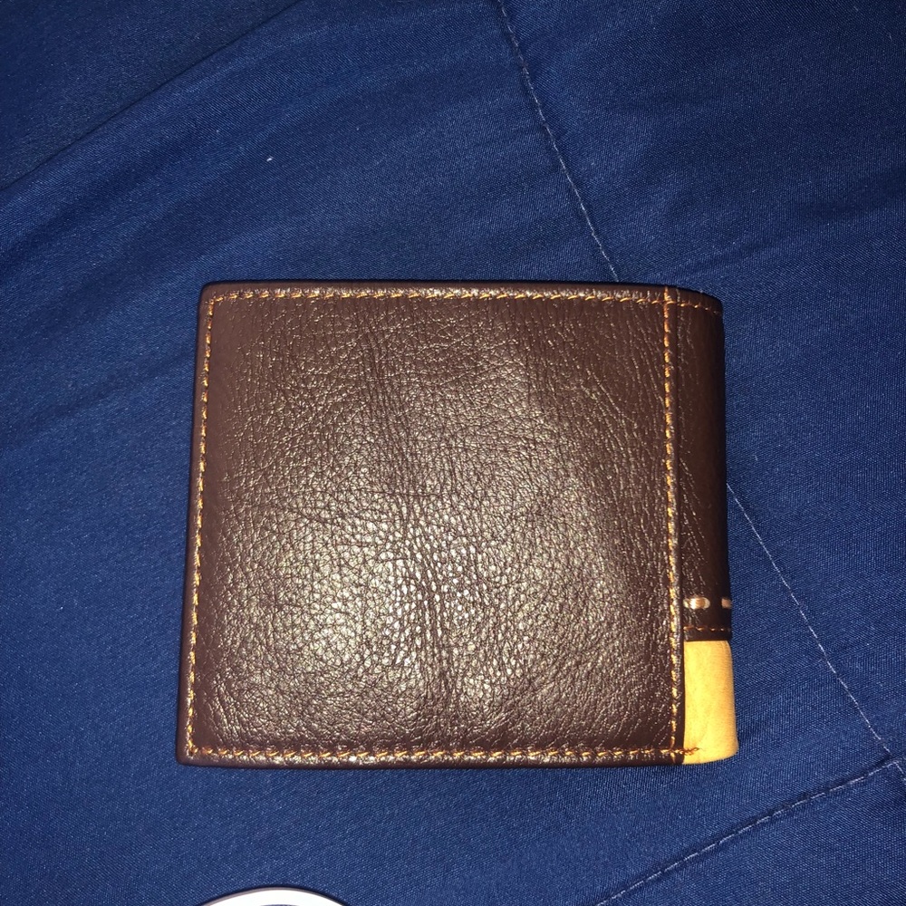 Wallet - Picture 3 of 3